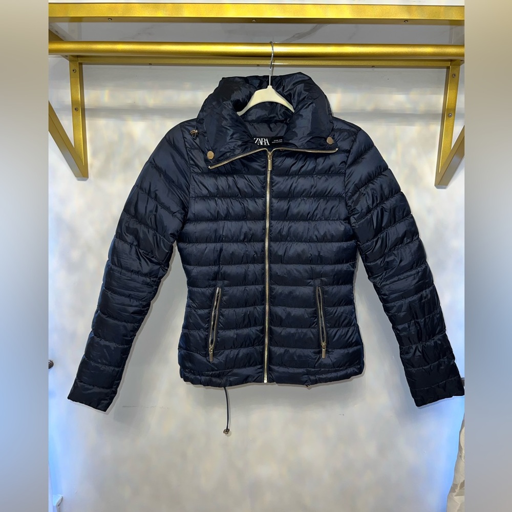 ZARA NAVY PUFFER JACKET
